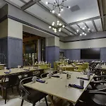 Doubletree By Hilton Gainesville 